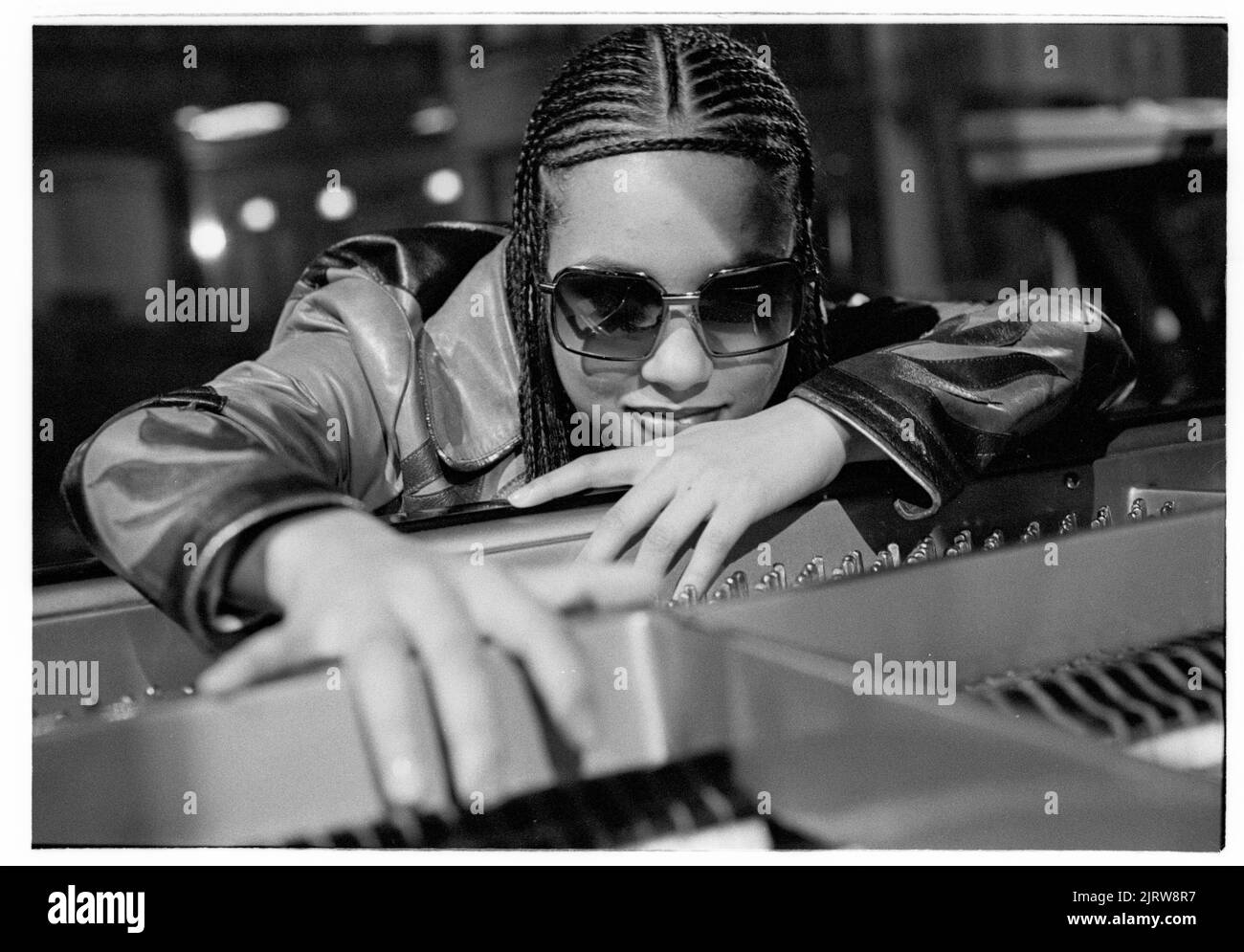 New York NY :Alicia Keys Portrait Session in 2003 Credit: Ross Pelton / MediaPunch Stockfoto