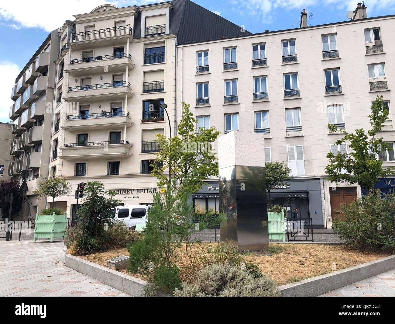 Vincennes, Frankreich, öffentlicher Platz in den Vororten von Paris mit Wohngebäuden, Straßenszene Stockfoto