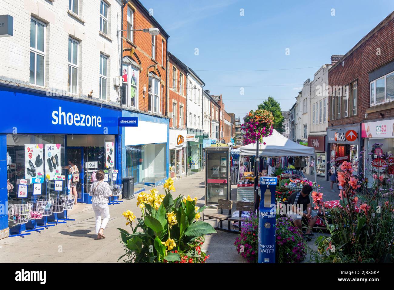 Marktstände, Middle Street, Yeovil, Somerset, England, Vereinigtes Königreich Stockfoto