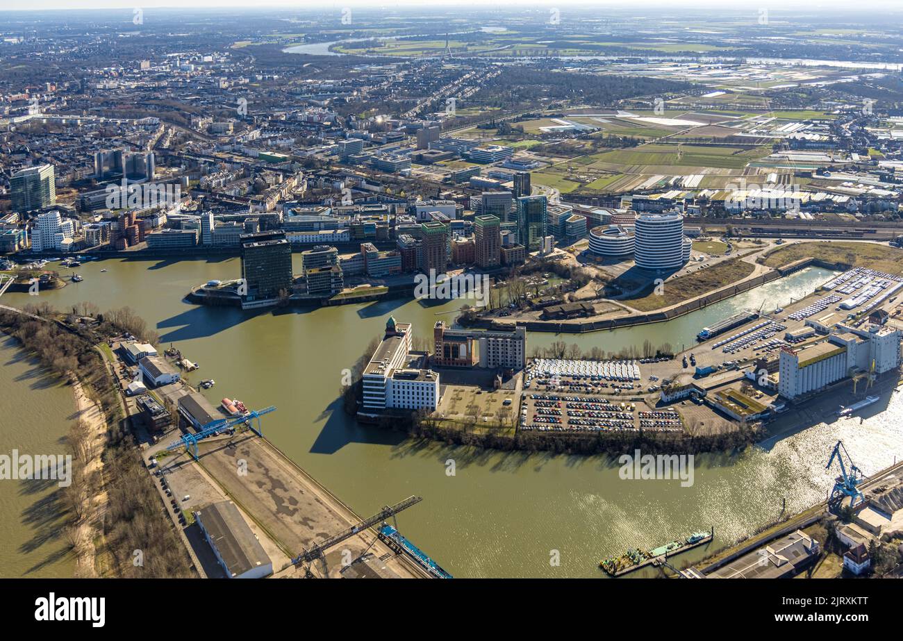 Luftaufnahme, Medienhafen, Hyatt Regency Düsseldorf, Julo-Levin-Ufer, Marina Düsseldorf, Rheinturm,INNSIDE DÜSSELDORF HAFEN,trivago N.V., die NextGen Stockfoto