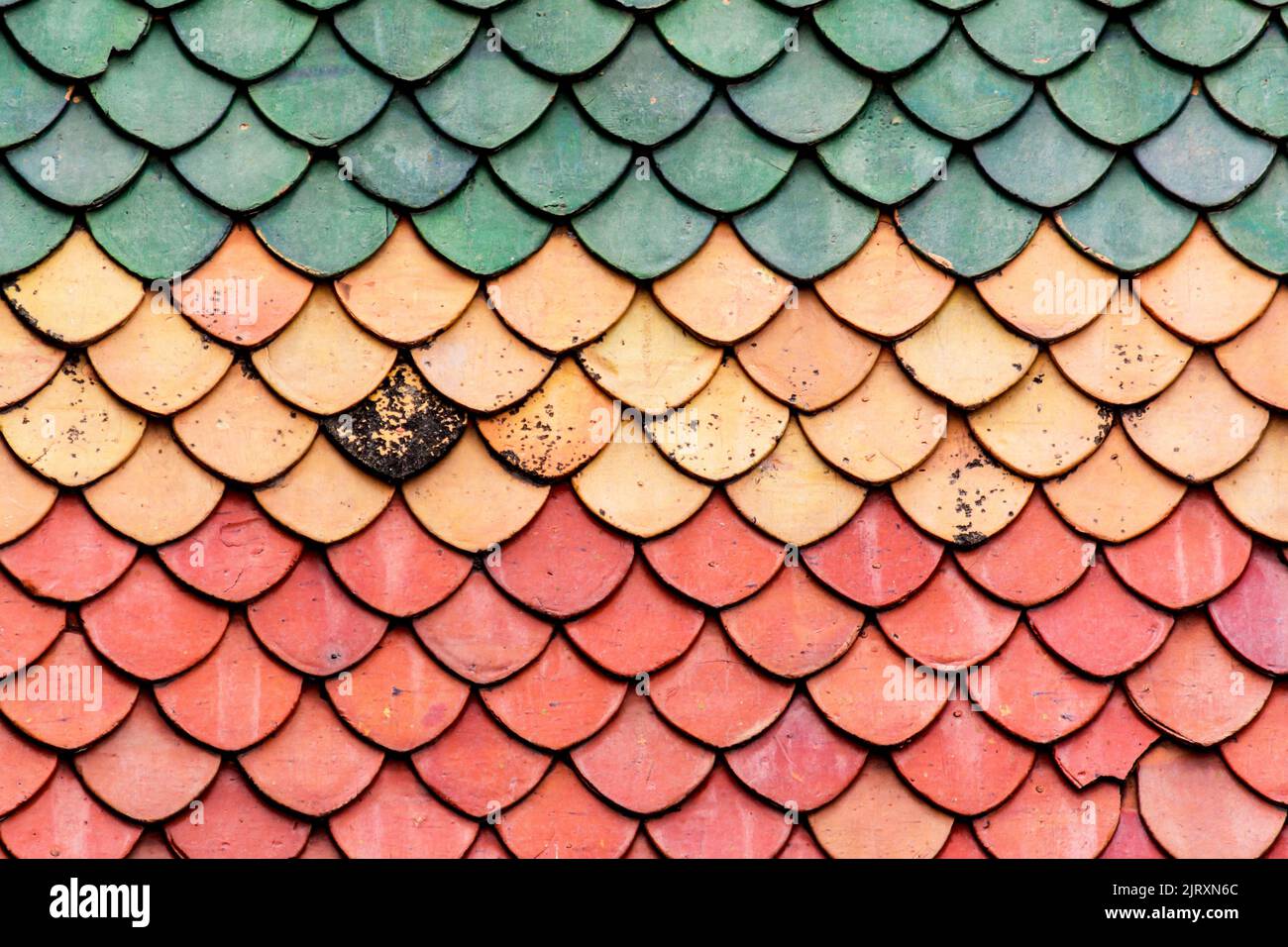 Lehmziegel Dach als Hintergrund verwenden Stockfoto