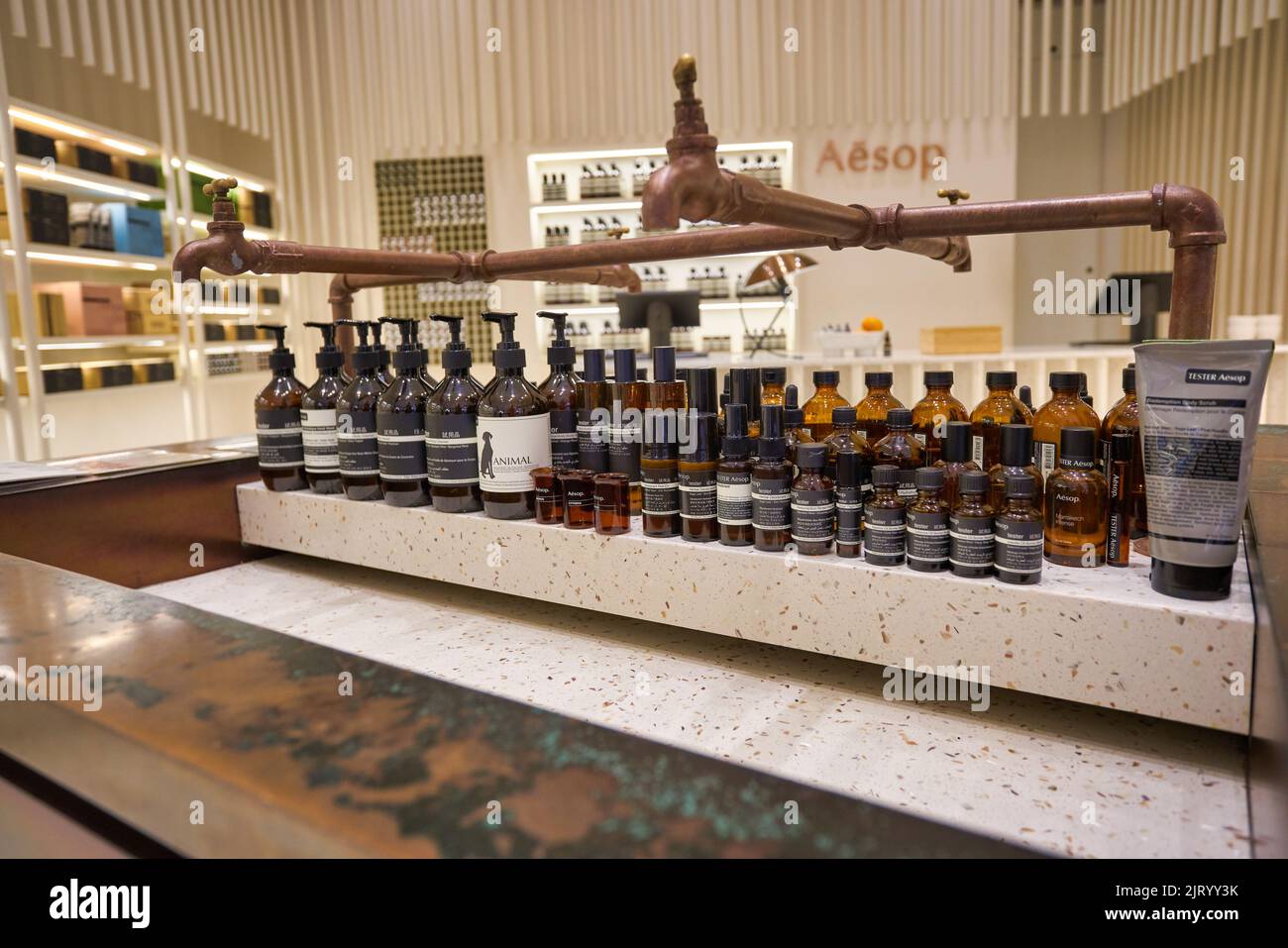 Aesop shop -Fotos und -Bildmaterial in hoher Auflösung – Alamy