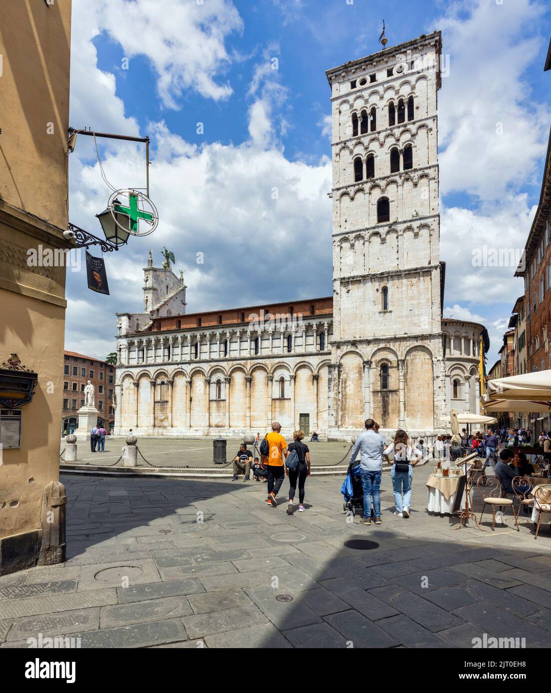 Die Basilika San Michele in Foro. Die Ursprünge der Kirche gehen auf das Jahr 795 n. Chr. zurück, als sie über den Ruinen des Forum Romanum erbaut wurde ( Stockfoto