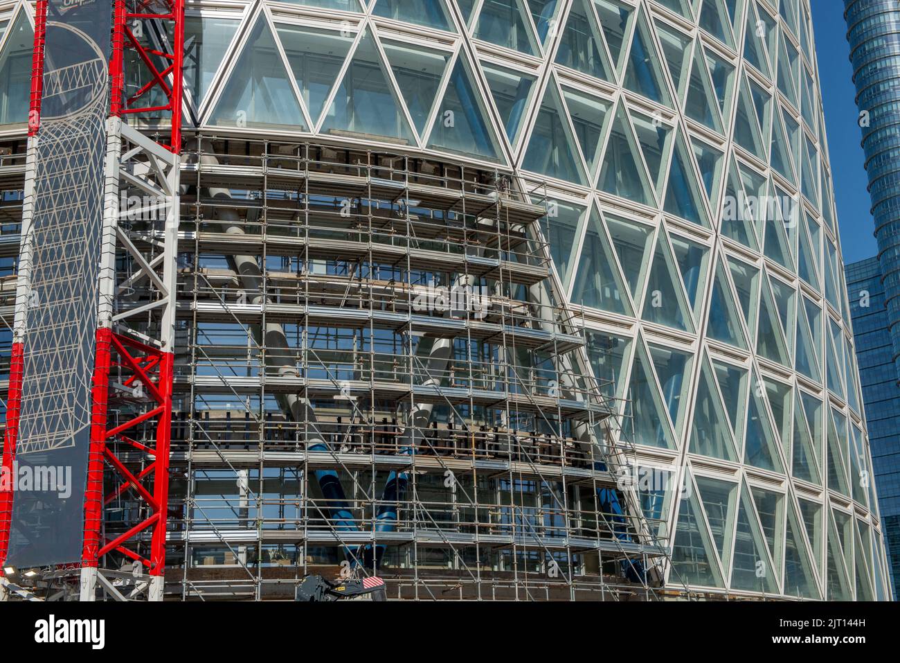 Sicherheitsgerüst für den Bau eines neuen Gebäudes Stockfoto