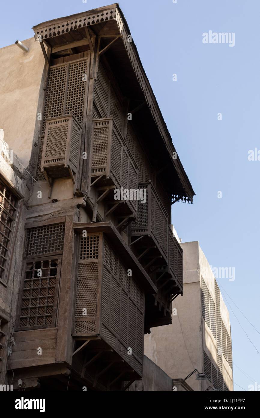 Alte hölzerne islamische Maschrabiya in Alt-Kairo Stockfoto
