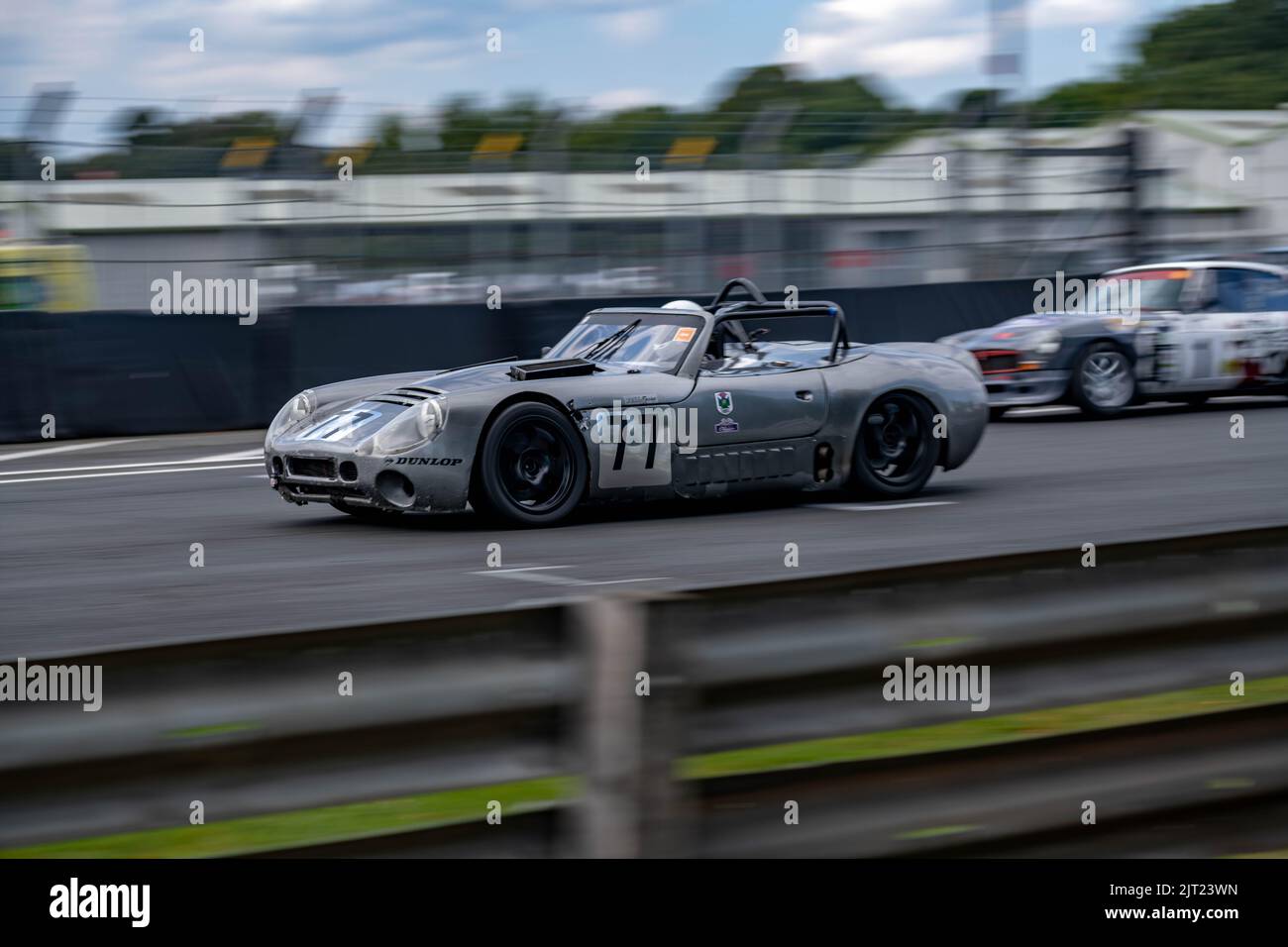 Statische und Rennbilder von der US USA Auto Show auf dem Oulton Park Raceway Chishire, einschließlich der Herzöge von Hazard und Days of Thunder Stockfoto