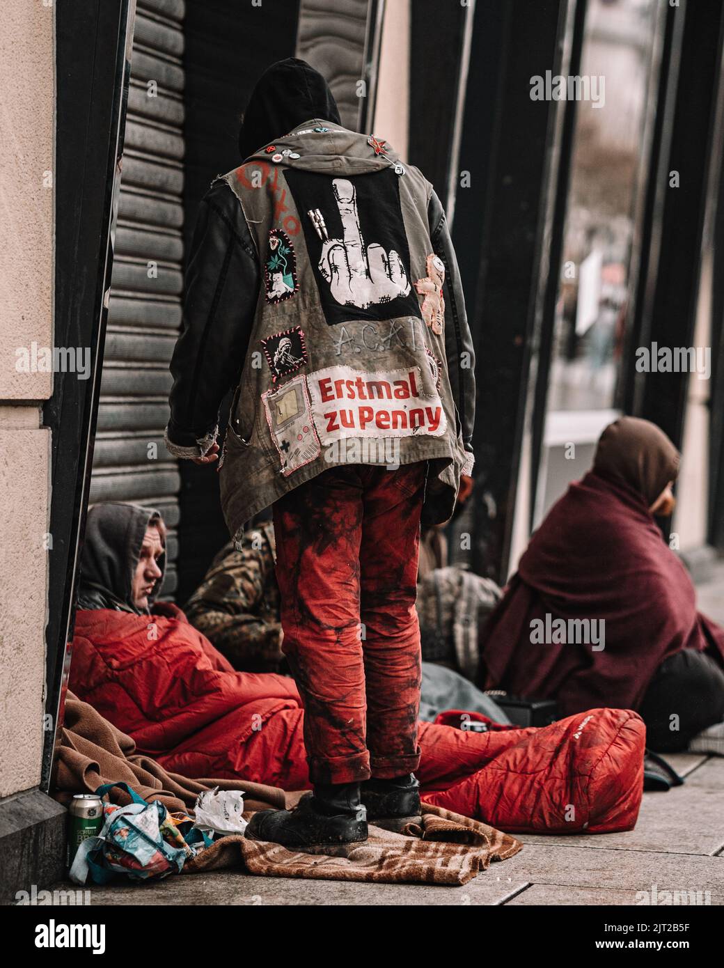 Ein urbanes Leben in der Stadt am bewölkten Tag Stockfoto