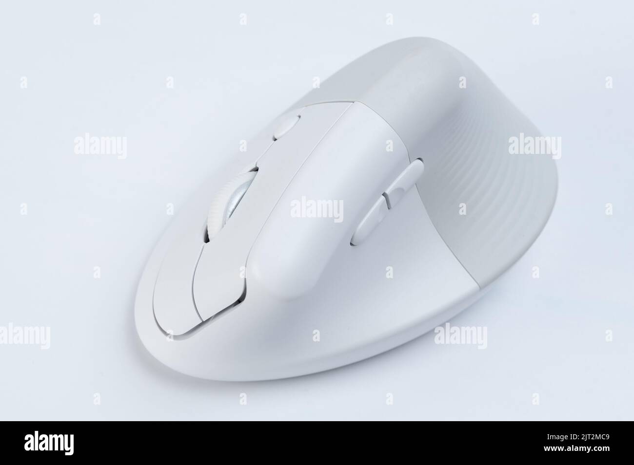 Drahtlose optische ergonomische Maus isoliert isometrische Ansicht Stockfoto