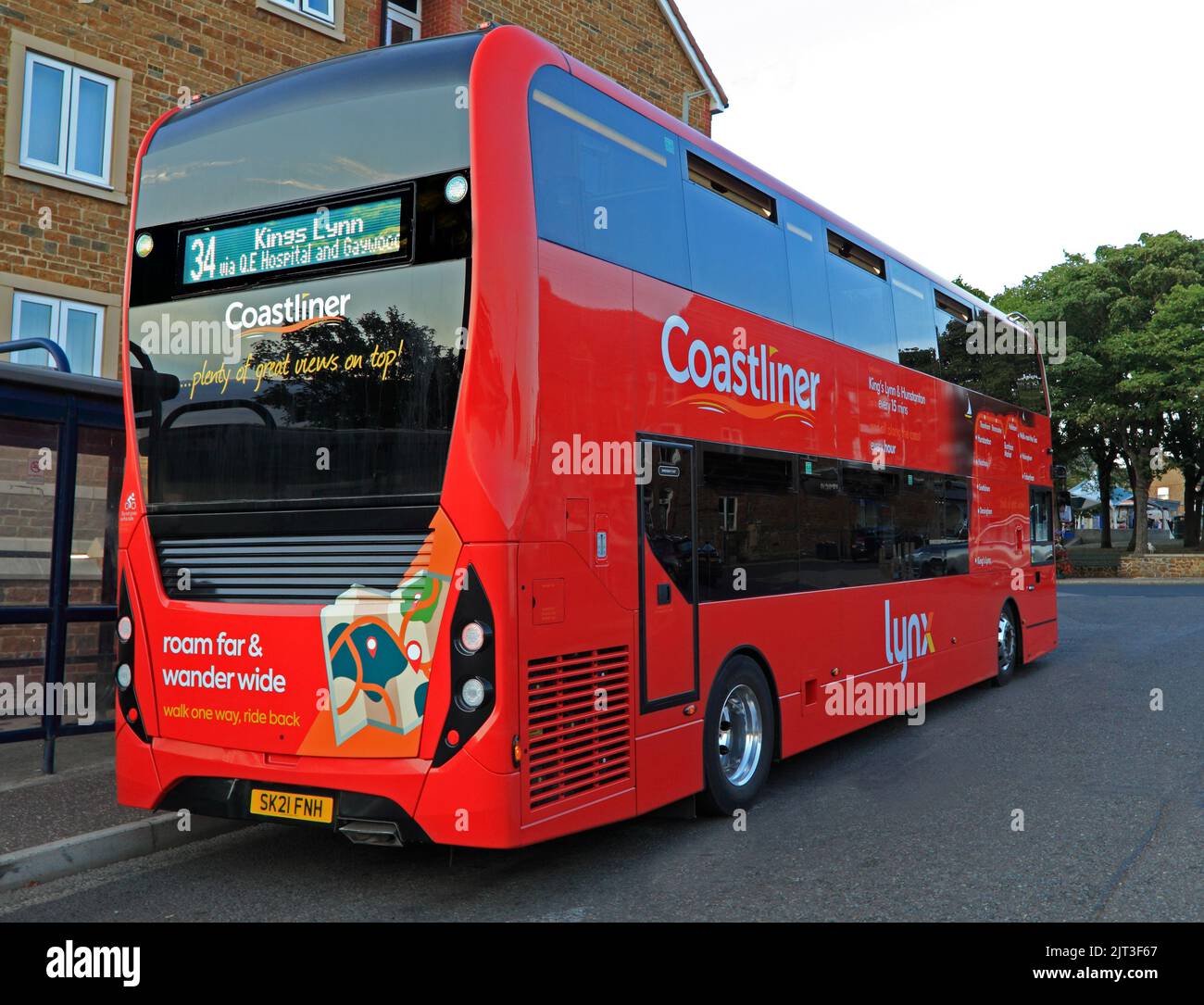 Coastliner, roter Bus, Luchs, öffentlicher Verkehr, Nordnorfolkküste, Hunstanton, Norfolk, England Stockfoto