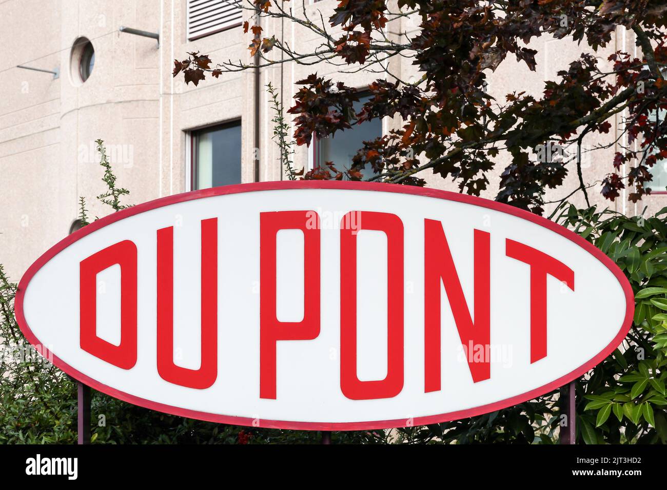Genf, Schweiz - 1. Oktober 2017: DuPont ist eines der innovativsten Unternehmen Amerikas und ein amerikanisches Chemieunternehmen Stockfoto