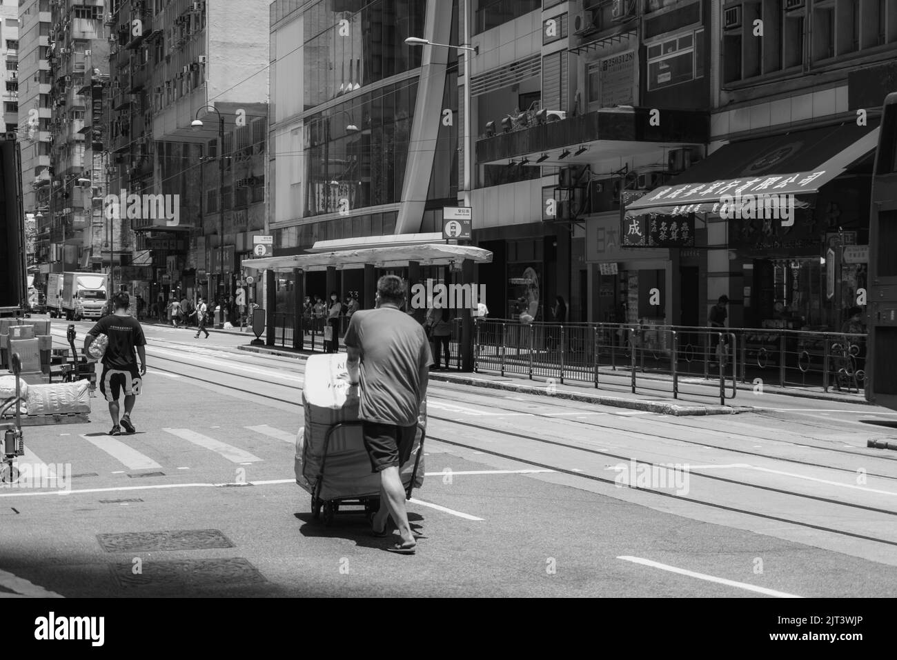 Des Voeux Rd West, Sheung Wan. (Juli 2022) Stockfoto
