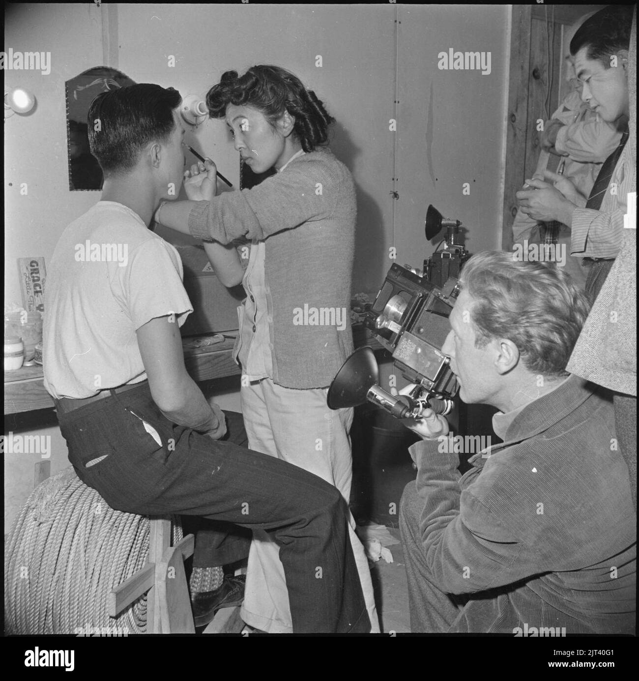 Tule Lake Relocation Center, Newell, Kalifornien. Peter O'Crotty, Fotograf für OWI (Office of Wa . . . Stockfoto