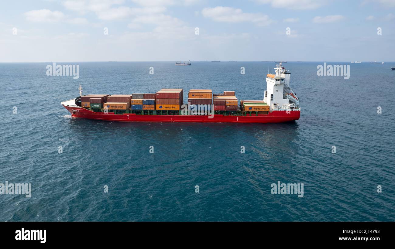 Internationale Container Frachtschiff, Übersee-Güterverkehr, Stockfoto