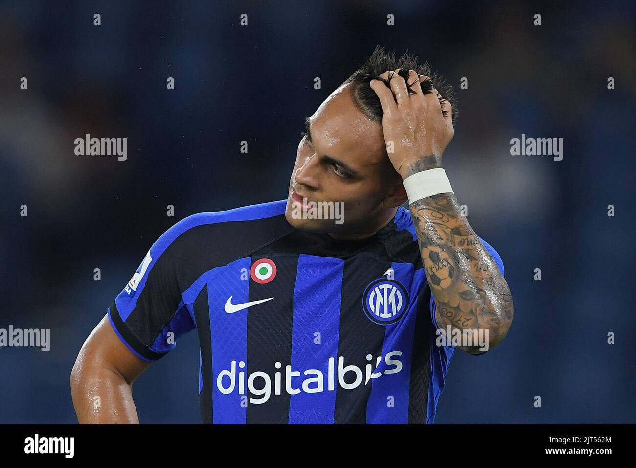 Rom, Italien. 26. August 2022. Lautaro Martinez vom FC Internazionale während des Serie-A-Spiels zwischen SS Lazio und FC Internazionale im Stadio Olimpico, Rom, Italien, am 26. August 2022. Foto von Nicola Ianuale. Kredit: UK Sports Pics Ltd/Alamy Live Nachrichten Stockfoto