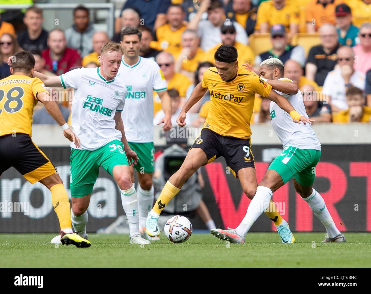 Wolves's Raul Jimnez während des Premier League-Spiels zwischen Wolverhampton Wanderers und Newcastle United in Molineux, Wolverhampton am Sonntag, 28.. August 2022. Stockfoto