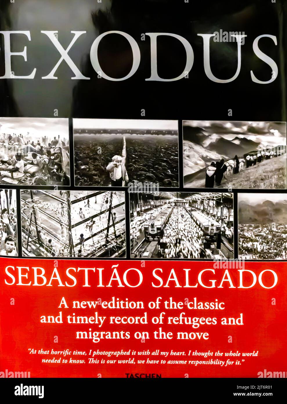 Sebastian Salgado. Exodus 2016. Buchumschlag Stockfoto