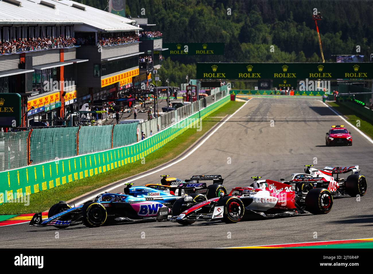 Start des Rennens beim belgischen GP, 25-28. August 2022 auf der Strecke Spa-Francorchamps, Formel-1-Weltmeisterschaft 2022. Stockfoto