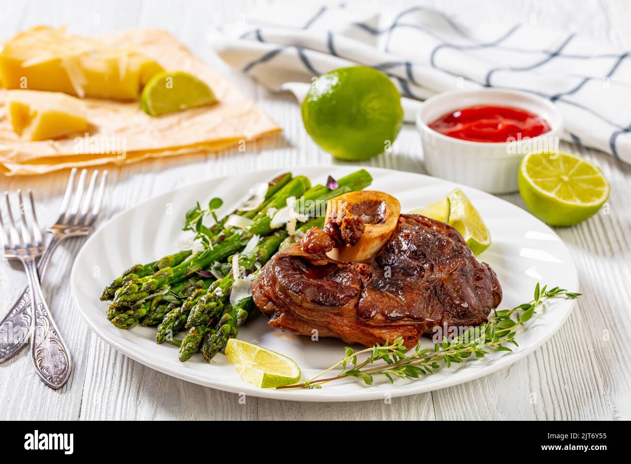 Osso buco restaurant -Fotos und -Bildmaterial in hoher Auflösung – Alamy