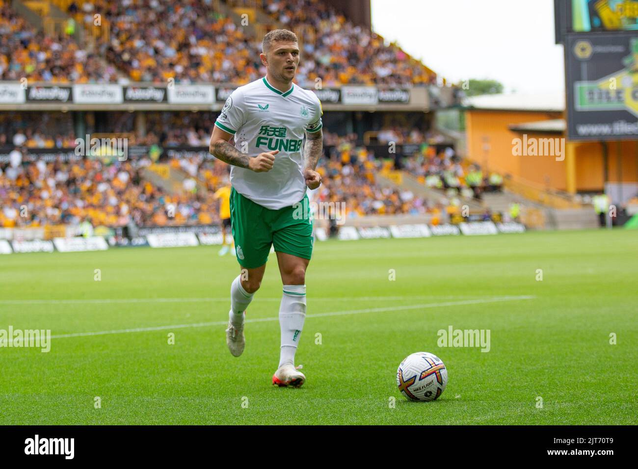 Kieran Trippier von Newcastle während des Premier League-Spiels zwischen Wolverhampton Wanderers und Newcastle United am Sonntag, 28.. August 2022 in Molineux, Wolverhampton. Stockfoto