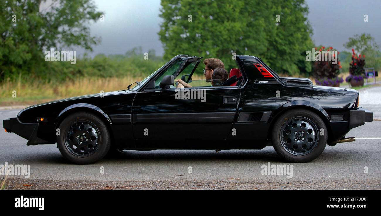 1987 1498 ccm schwarzer Fiat X19 Stockfoto