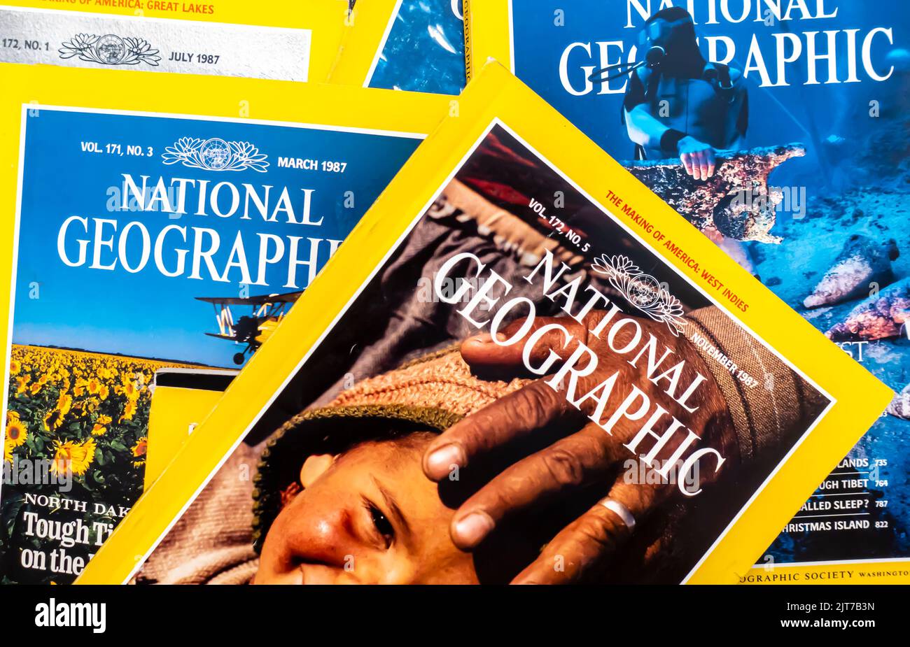 Titelblätter des National Geographic Magazins, 1987, sortiert Stockfoto
