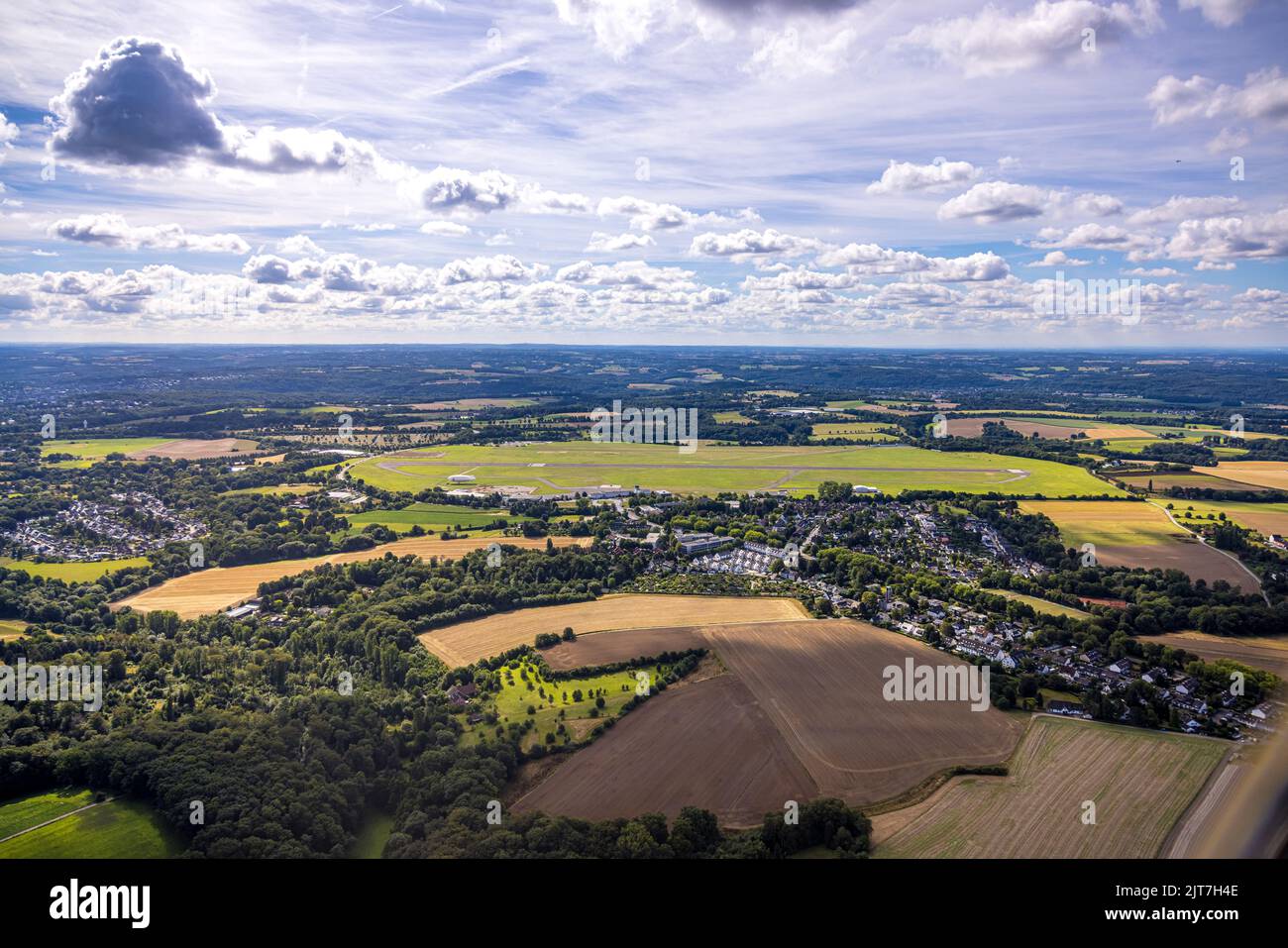 Luftaufnahme, Flughafensiedlung am Flughafen Essen / Mülheim, Holthausen - Südosten, Mülheim an der Ruhr, Ruhrgebiet, Nordrhein-Westfalen, Deutsch Stockfoto