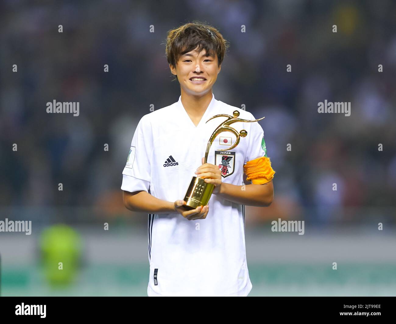 San Jose, Costa Rica. 28. August 2022. San Jose, Costa Rica, August 28. 2022: Kapitän Ibuki Nagae (3 Japan) hält die Trophäe für das FIFA Fair Play während der Trophäe- und Medaillenzeremonie beim FIFA U20 Womens World Cup Costa Rica 2022 Turnier nach dem Fußballfinale zwischen Spanien und Japan im Estadio Nacional in San Jose, Costa Rica. (Daniela Porcelli/SPP) Quelle: SPP Sport Press Foto. /Alamy Live News Stockfoto