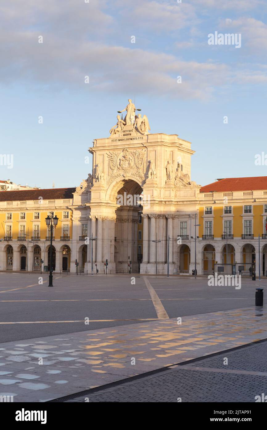 Arco da Rua Augusta oder Augusta Street Arch, Commerce Square, Praca do Comercio, Lissabon, Portugal Stockfoto
