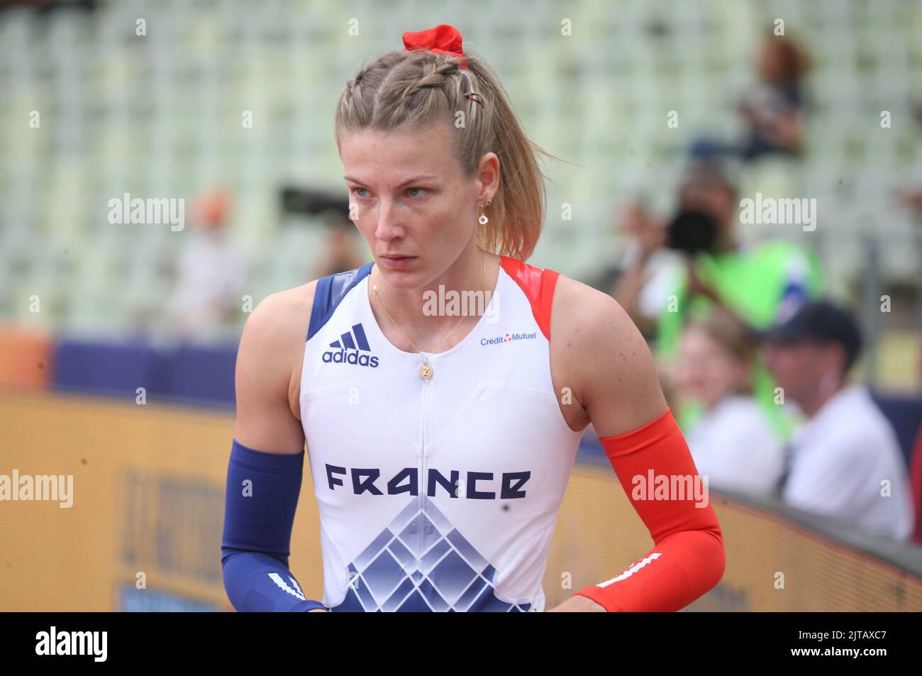 margot-chevrier-fotos-und-bildmaterial-in-hoher-aufl-sung-alamy
