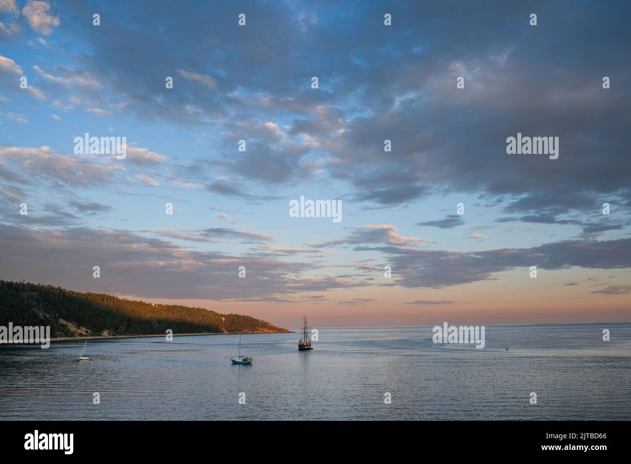 Hafen in Tadoussac, Quebec, Kanada, an der Cote-Nord in Quebec, Nordufer des St. Lawrence Flusses. Stockfoto