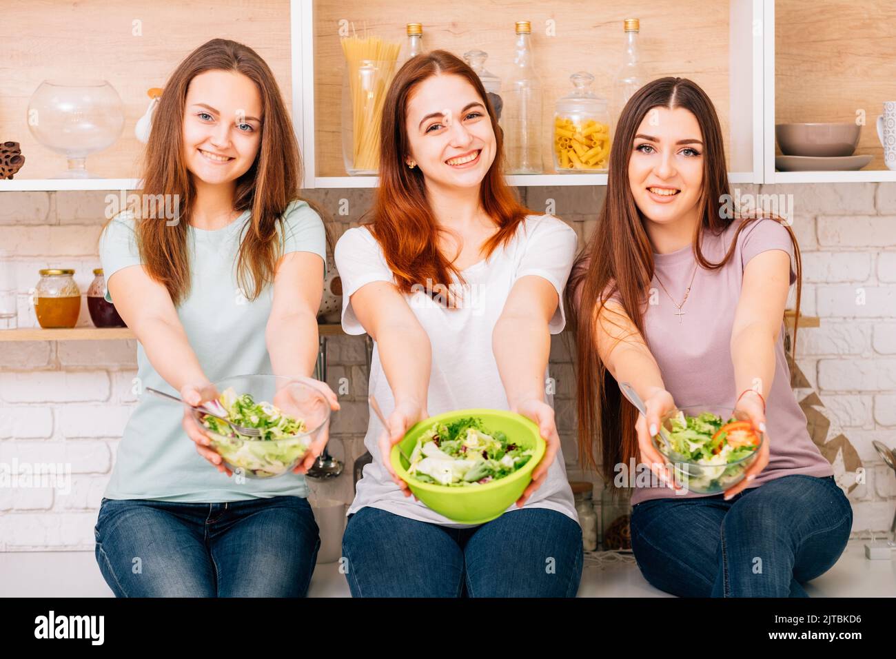 Gesunde Ernährung ausgewogene Ernährung Essen Fitness Salat Stockfoto