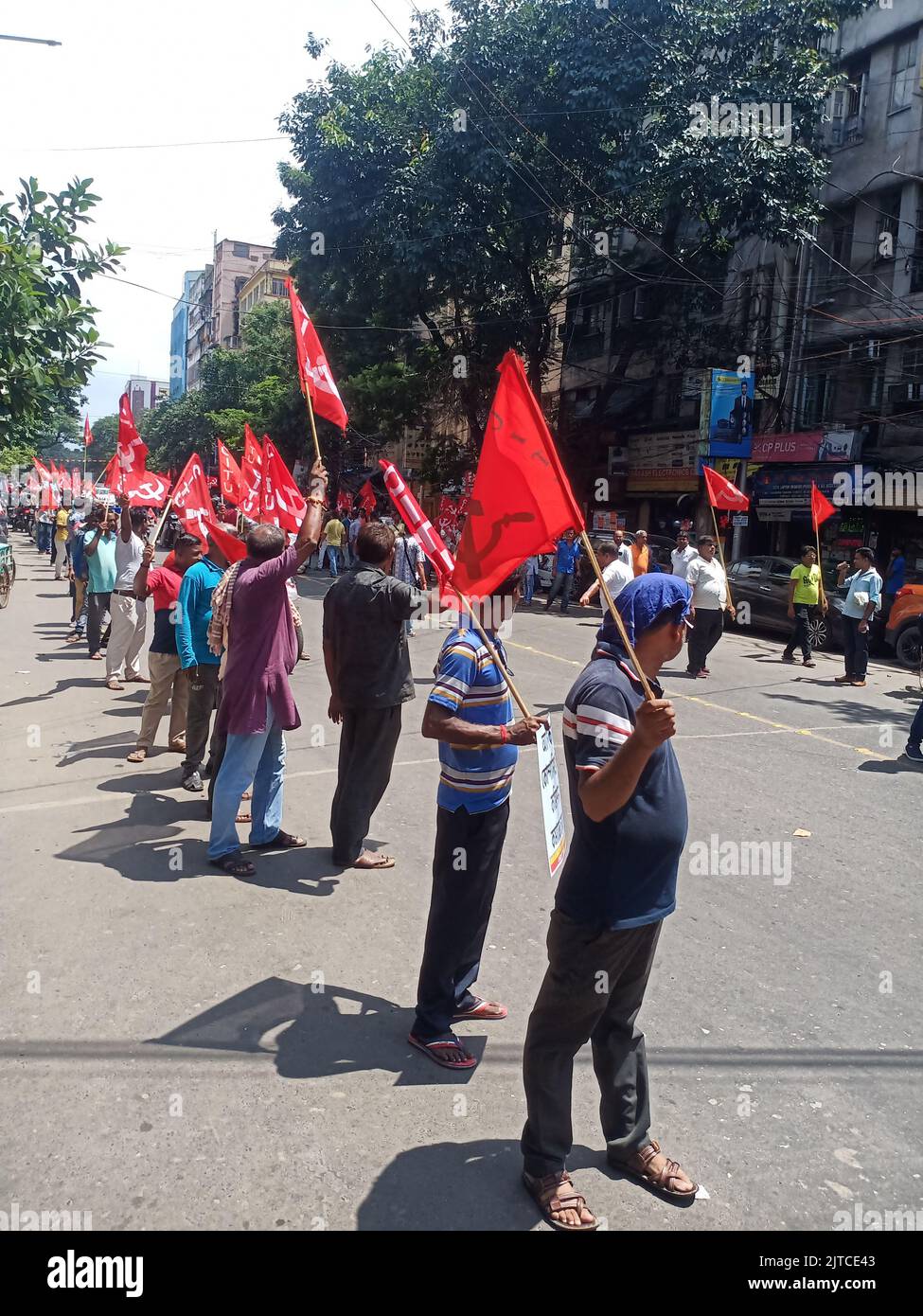 KALKUTTA, WESTBENGALEN, INDIEN - 25. August 2022: Die CPIM der Bengalischen Linkspartei sprach am donnerstag in kalkutta gegen die westbengalische Regierung Stockfoto