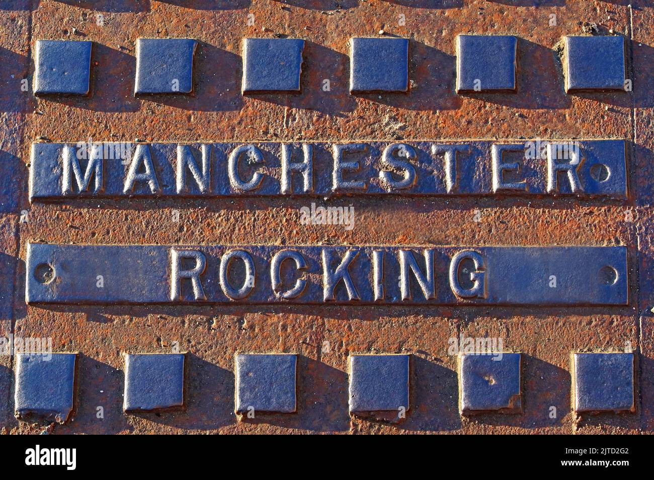 Manchester Rocking Steel Street Grid, City Centre Manchester, NQ4, Northern Quarter, Lancashire, England, Großbritannien, M1 Stockfoto