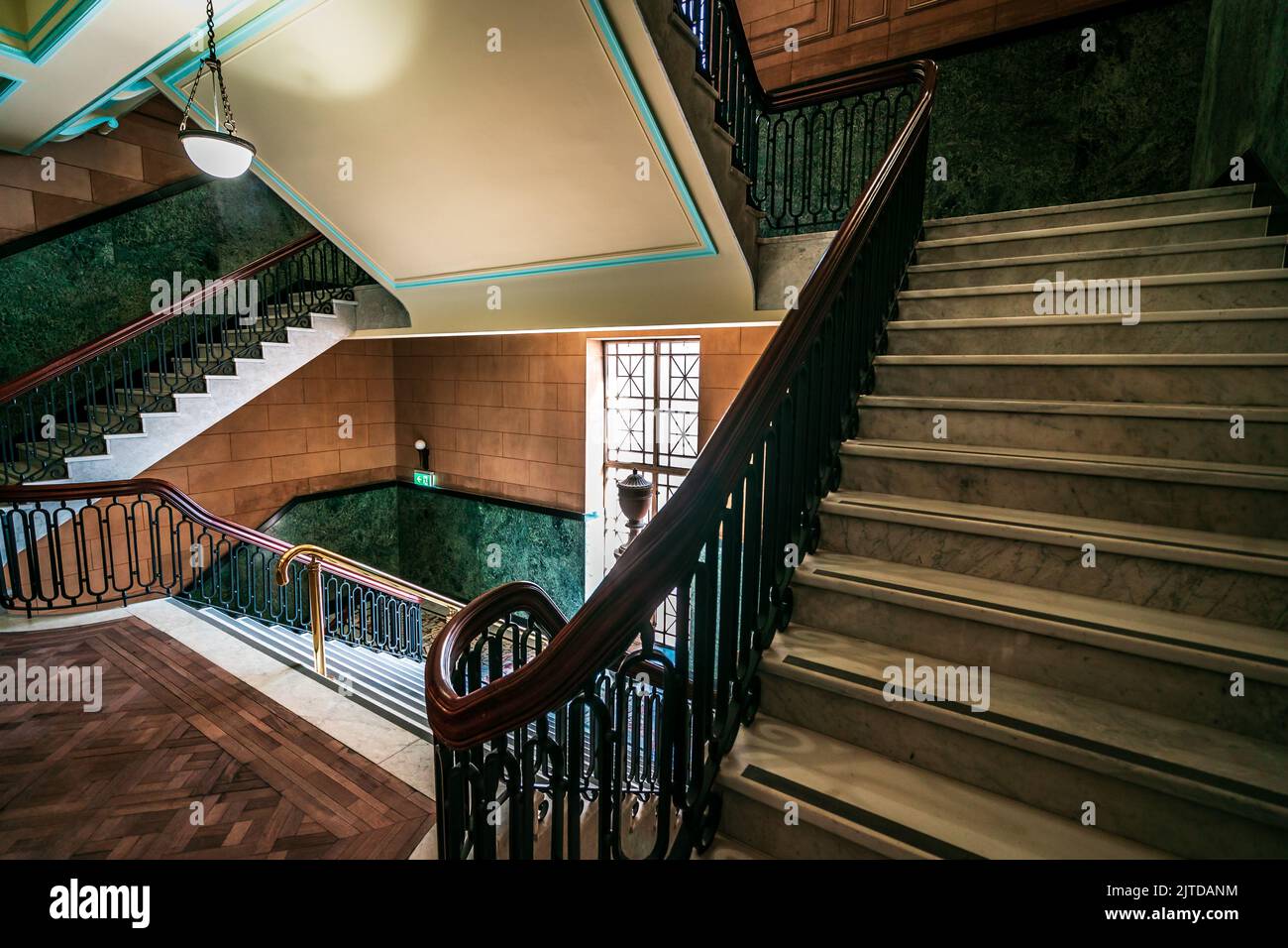 Brisbane, Queensland, Australien - Historische Treppen am Masonic Memorial Center Stockfoto