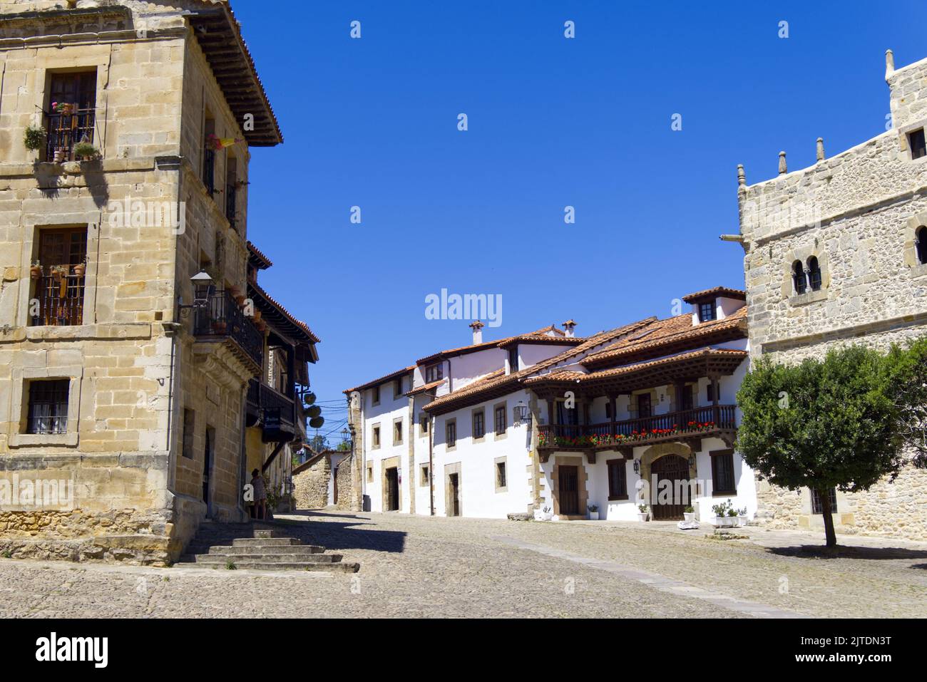 Santillana del Mar - Plaza de las Arenas Stockfoto