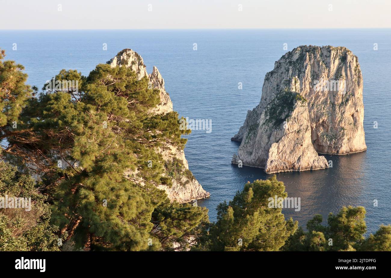 Capri - Faraglioni dal Belvedere Tragara Stockfoto