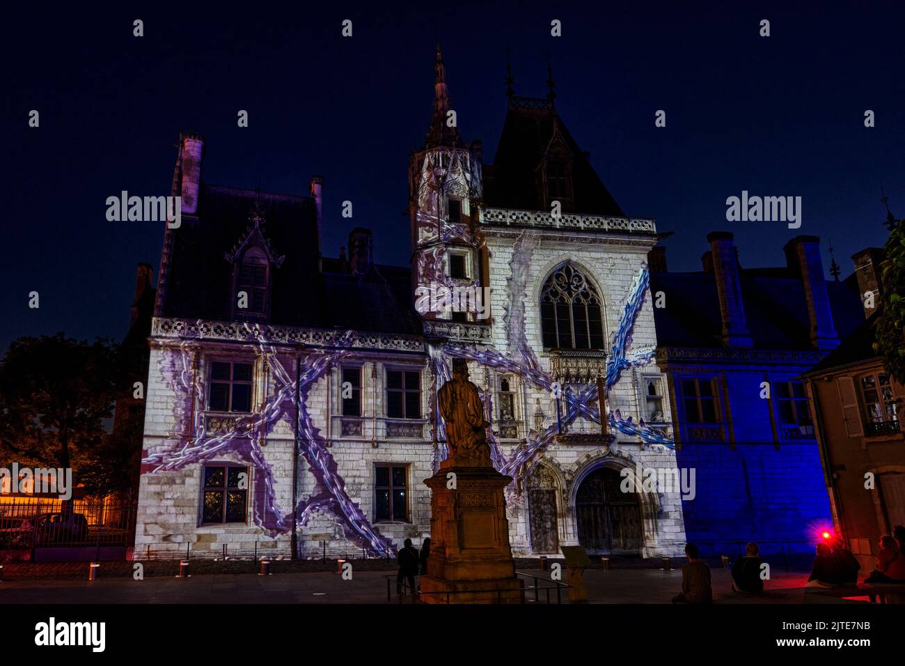 Frankreich, Cher (18), Bourges, Jacques Coeur Palast, Beleuchtung während Les nuits Lumière Stockfoto