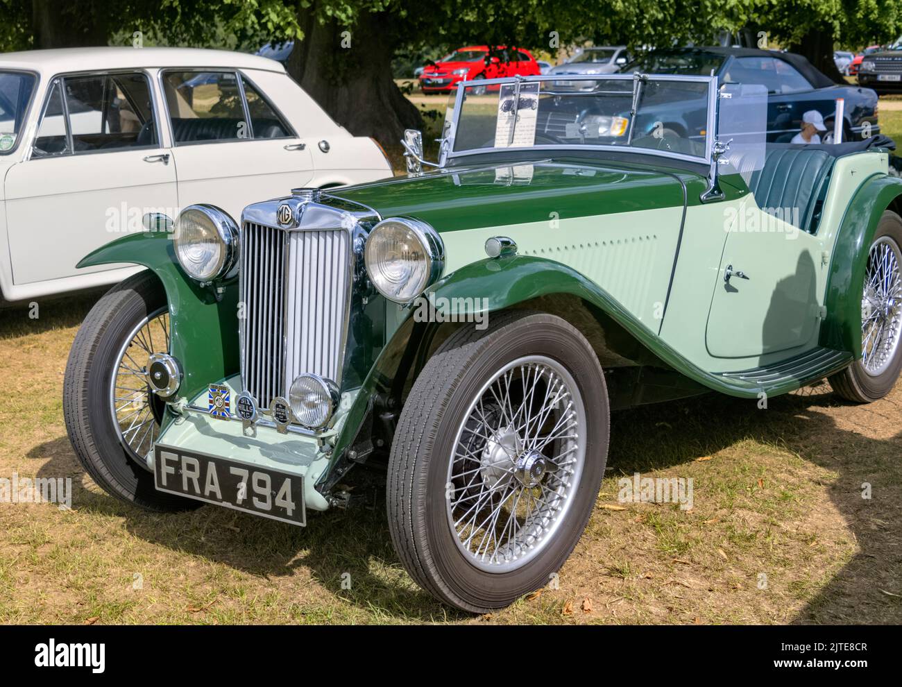 1938 MG TA Midget Classic Car auf der Knebworth House Classic Car Show 2022 Stockfoto