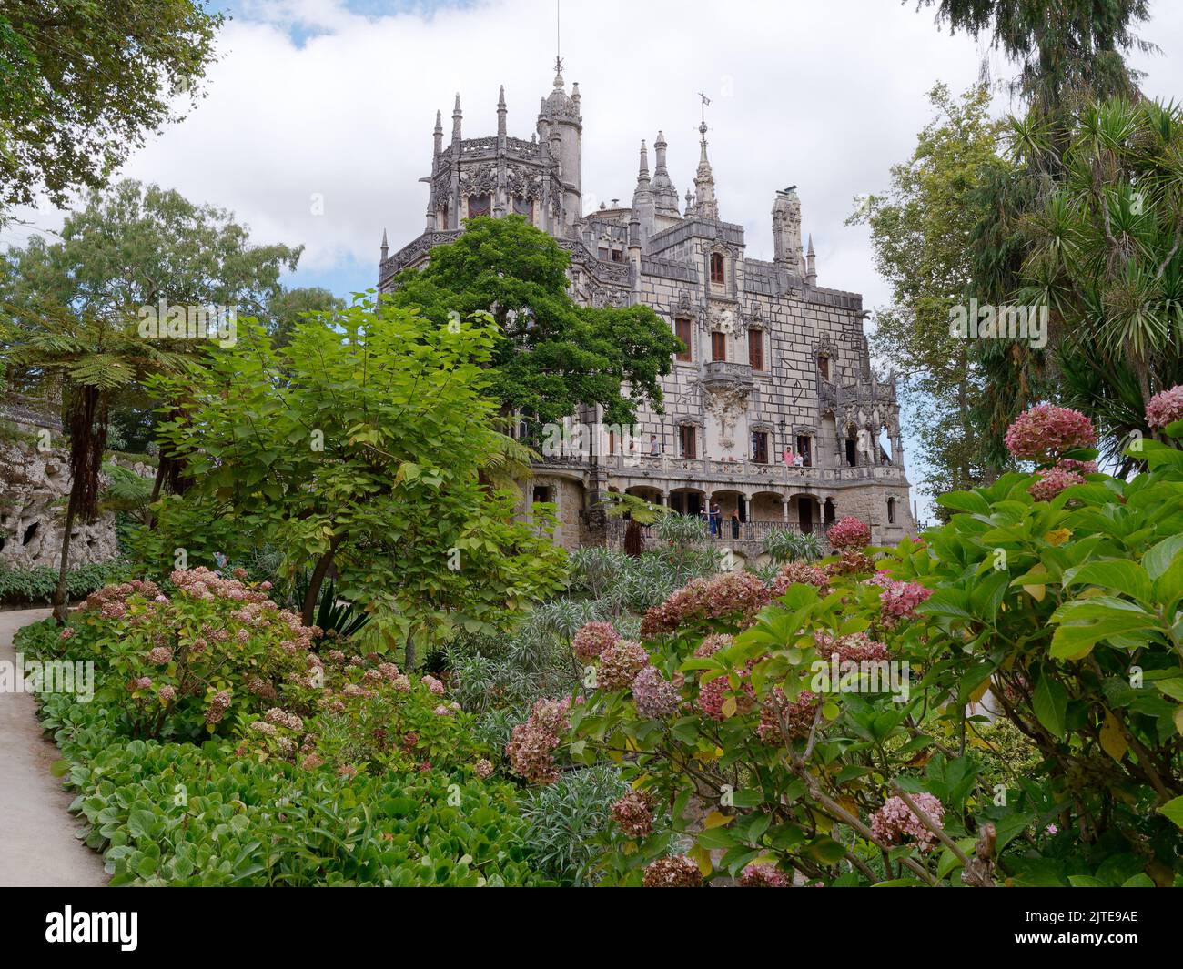 Quinta da Regaleira, UNESCO-Weltkulturerbe und Palast im Stadtteil Sintra, Portugal Stockfoto