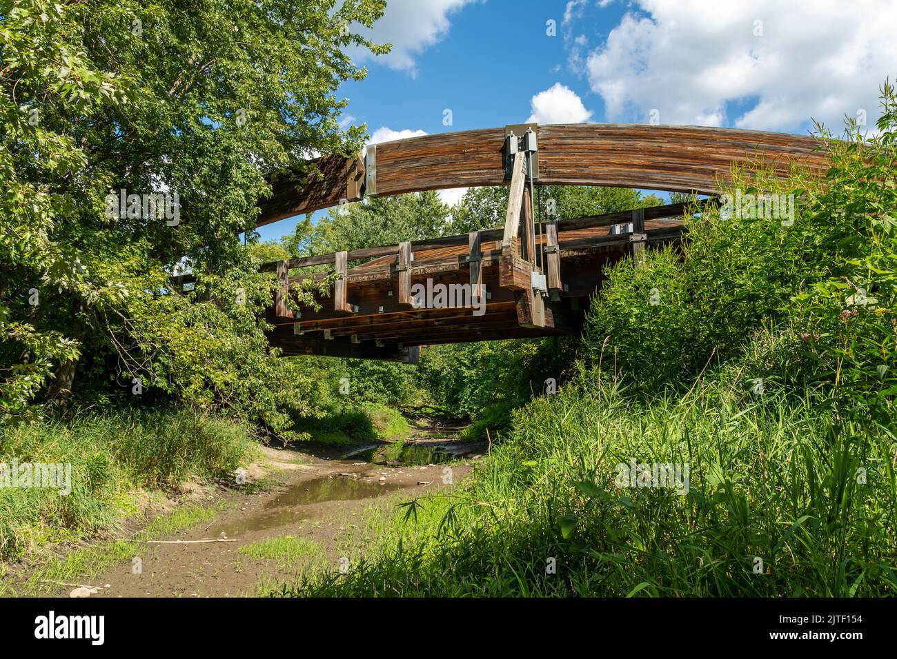 Die 5 Meilen lange Brücke über den Illinois und Michigan Kanal und Trail. Morris, Illinois, USA. Stockfoto