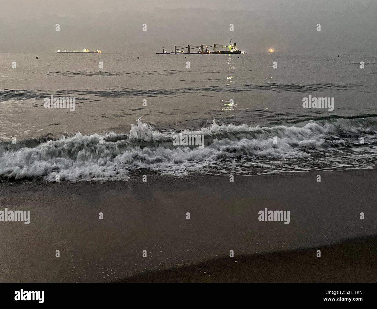 Massengutfrachter sinkt vor der Ostküste, Gibraltar - 30.. August 2022 Stockfoto