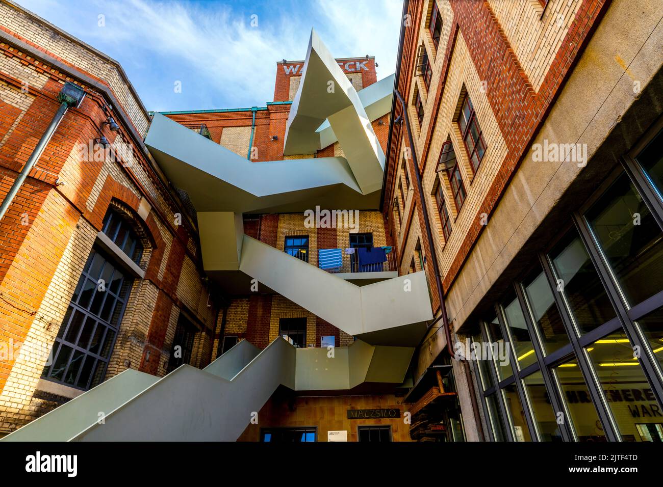 Das alte Brauereigebäude Warteck nach der Renovierung wird nun für viele Zwecke genutzt. Werkraum steht für die Zusammenarbeit verschiedener Projekte, Unternehmen Stockfoto