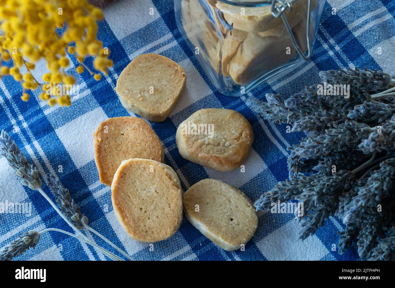 Glutenfreie Kekse mit Reismehl Stockfoto