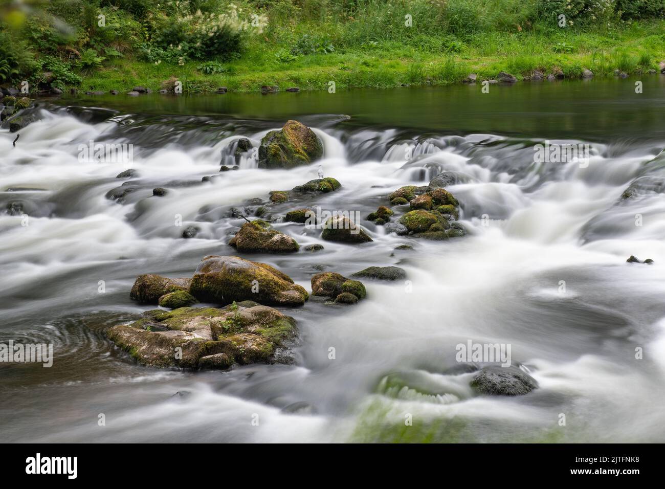 River Don Wehr, Langzeitbelichtung, Aberdeen, Schottland, Stockfoto