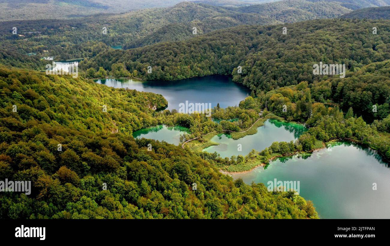 Plitvicer Seen, Kroatien. Nacionalni Park Plitvicka jezera. Nationalpark Plitvicer Seen. BILD VON SAM BAGNALL Stockfoto