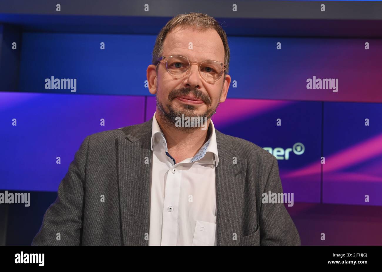 Köln, Deutschland. 30. August 2022. Sportjournalist Hajo Seppelt zu Gast in der ARD-Talkshow „Maischberger“ Quelle: Horst Galuschka/dpa/Horst Galuschka dpa/Alamy Live News Stockfoto