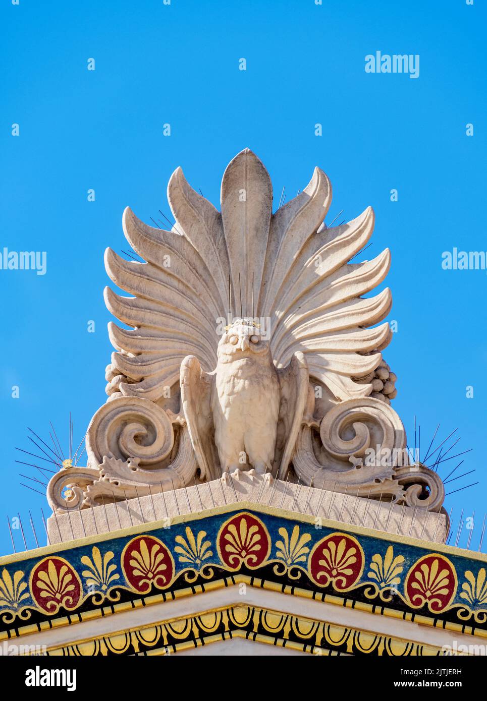 Eulenskulptur an der Akademie von Athen, Detailansicht, Athen, Attika, Griechenland Stockfoto