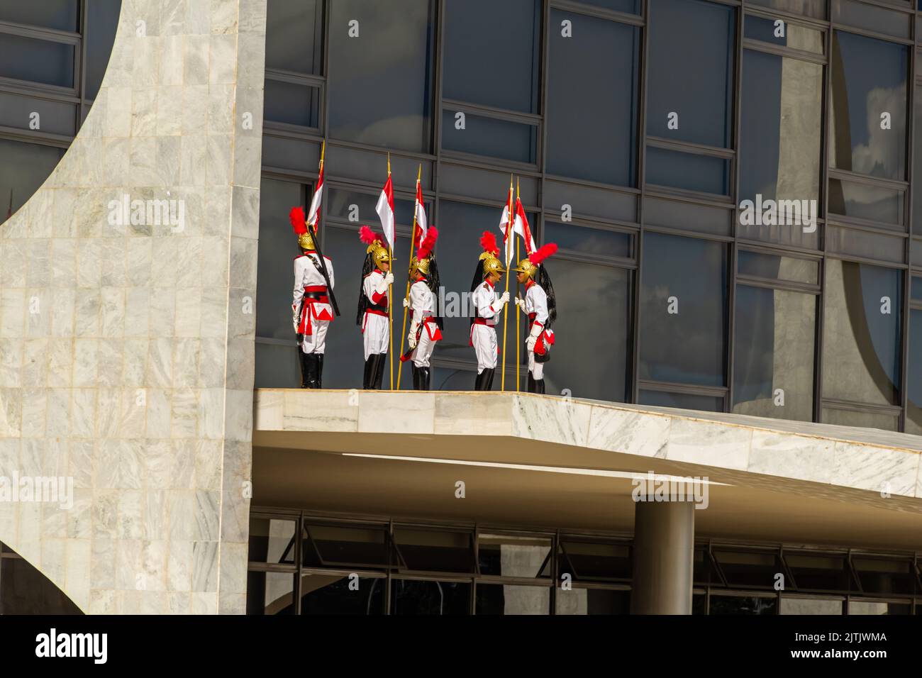Brasília, Bundesdistrikt, Brasilien – 25. Dezember 2022: Moment des Rituals des Austausches von Soldaten der Präsidentengarde in Palácio do Planalto. Stockfoto