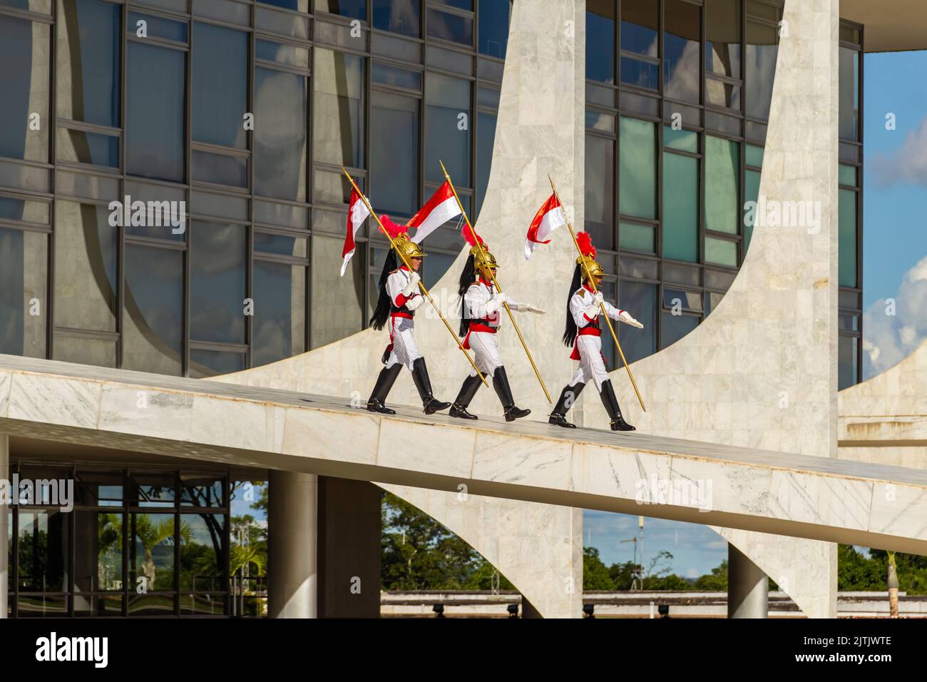 Brasília, Bundesdistrikt, Brasilien – 25. Dezember 2022: Moment des Rituals des Austausches von Soldaten der Präsidentengarde in Palácio do Planalto. Stockfoto