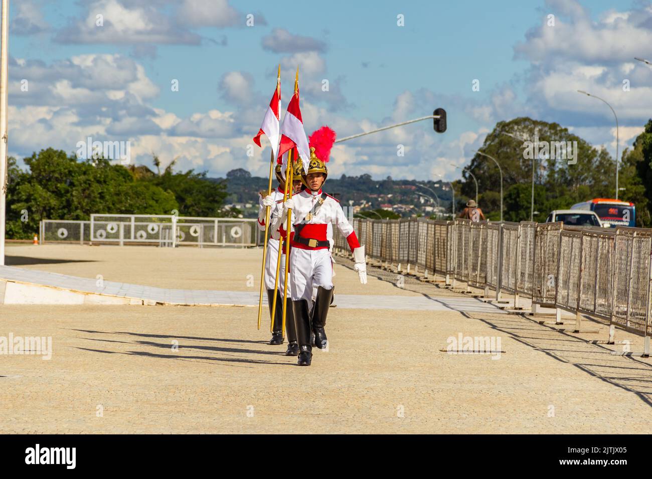 Brasília, Bundesdistrikt, Brasilien – 25. Dezember 2022: Moment des Rituals des Austausches von Soldaten der Präsidentengarde in Palácio do Planalto. Stockfoto